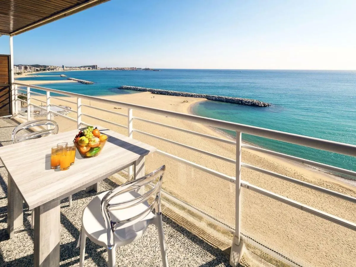 Apartment Serrallonga location